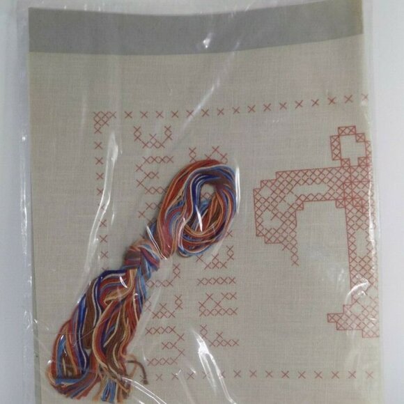 🌷5/25 SALE NEW Needles N Hoops XL Printed Cross Stitch Kit 471 Welcome Goose - Picture 2 of 2